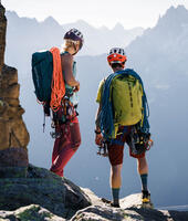 DB_9313_CLIMBING_S23_Charmonix_MaxDraeger_HiRes (2)