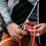 _DB_9421_CLIMBING_S24_Chinque Torri_MaxDraeger_MedRes@2x