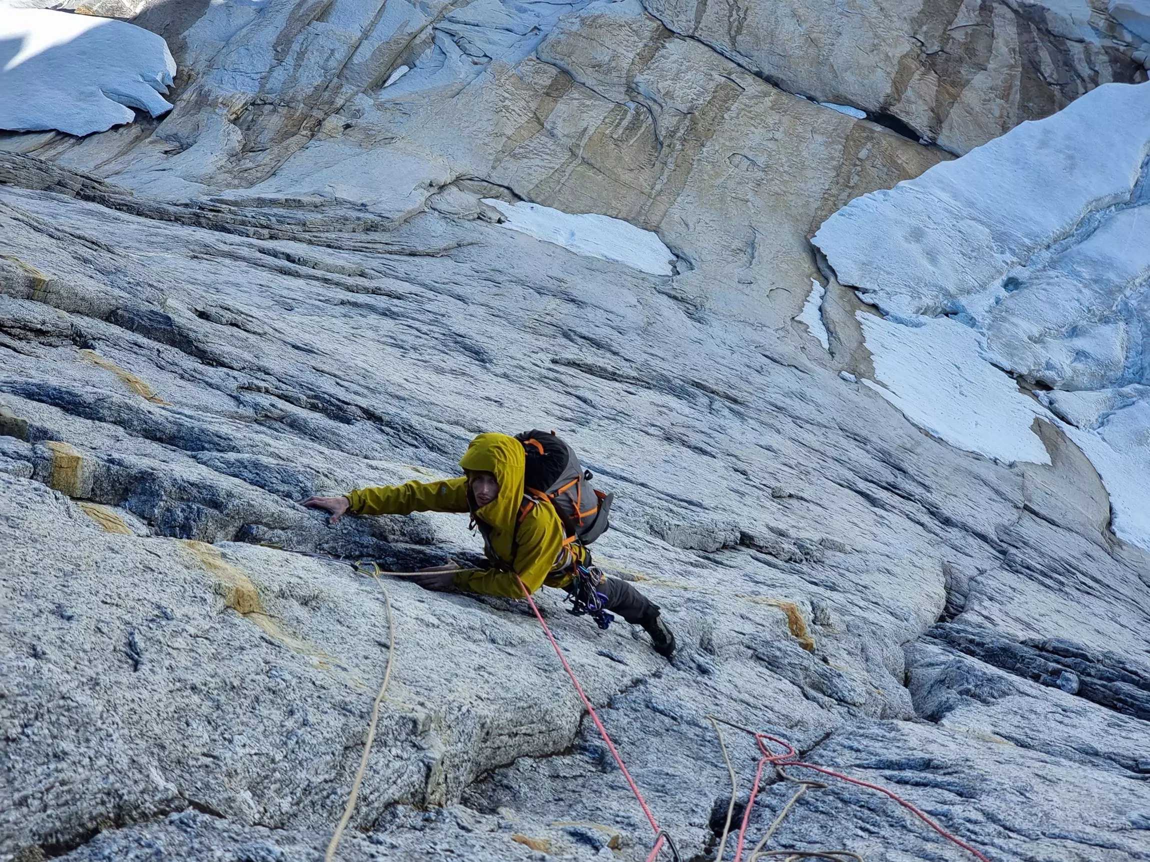 Na skalné lezenie bola brutálna zima.