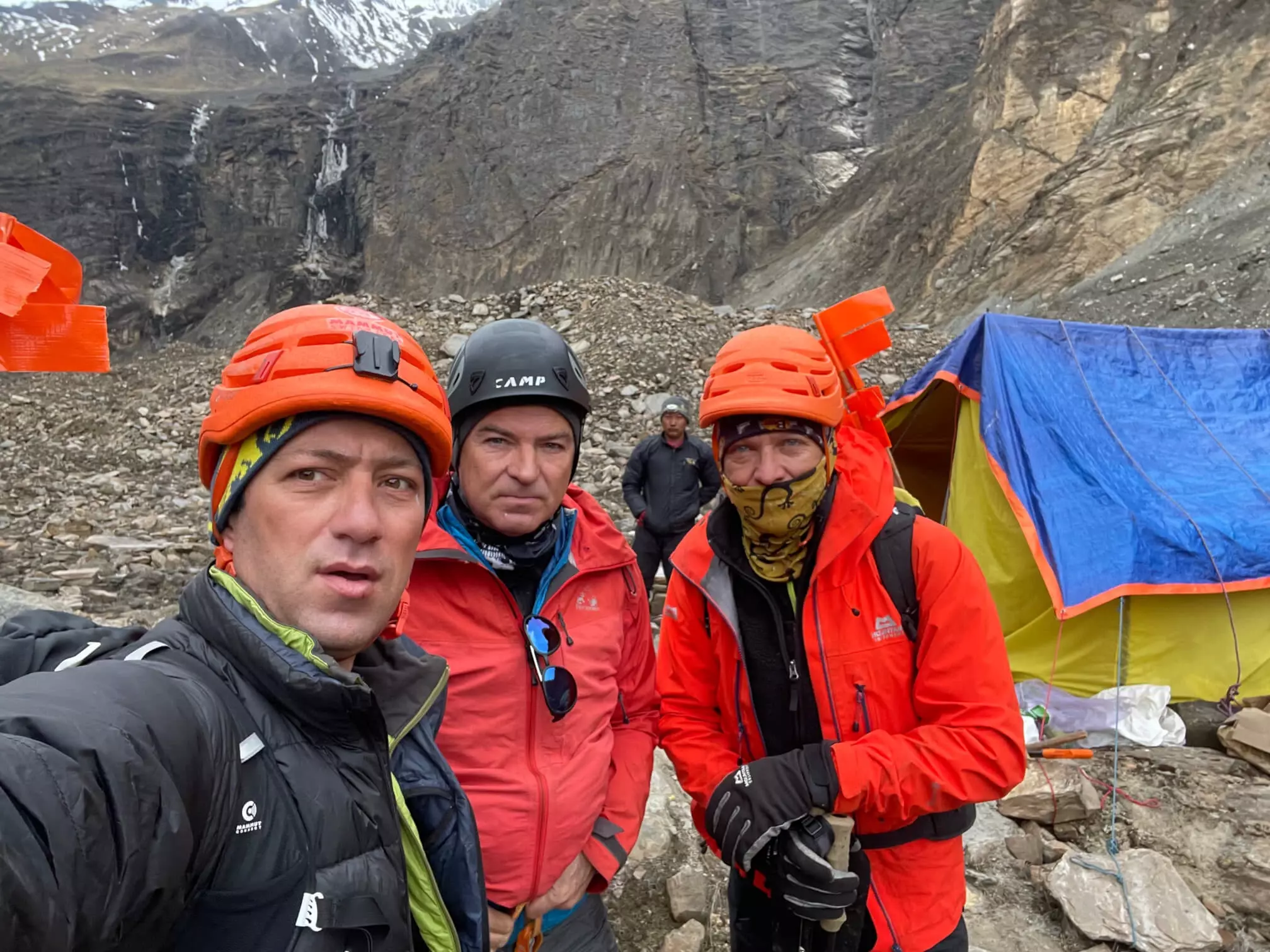 Horia, Marius a Peter