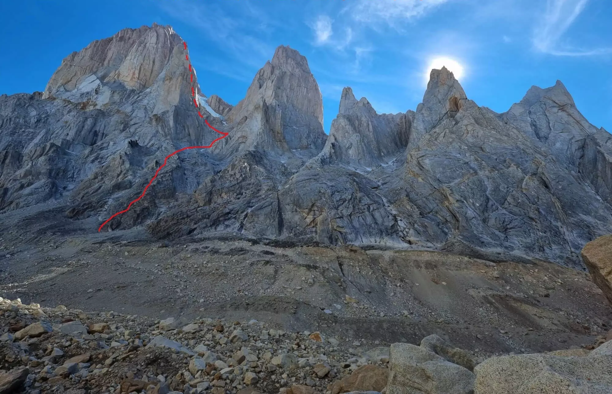 Línia, kotrú sme si vybrali - nástup a samotná cesta pilierom.