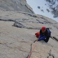 Jožo v 8. dĺžke za 7a+.