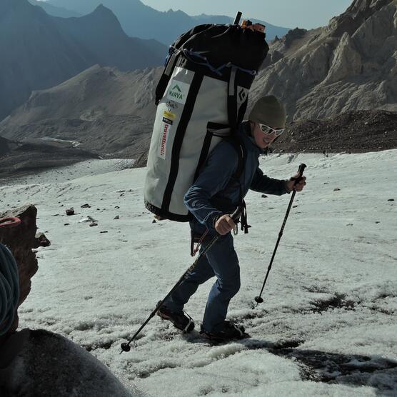 1b4cd24b-bfa4-4e5e-a85b-49792b4bfddc