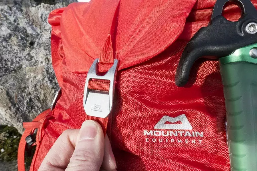 cb6db639-1f93-468e-9585-3d4521efb062