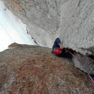 2b057989-1b0b-435c-86ba-557859949c32