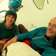 2b057989-1b0b-435c-86ba-557859949c32