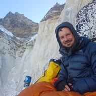 2d2f4542-035b-4250-81c2-e13526360b06