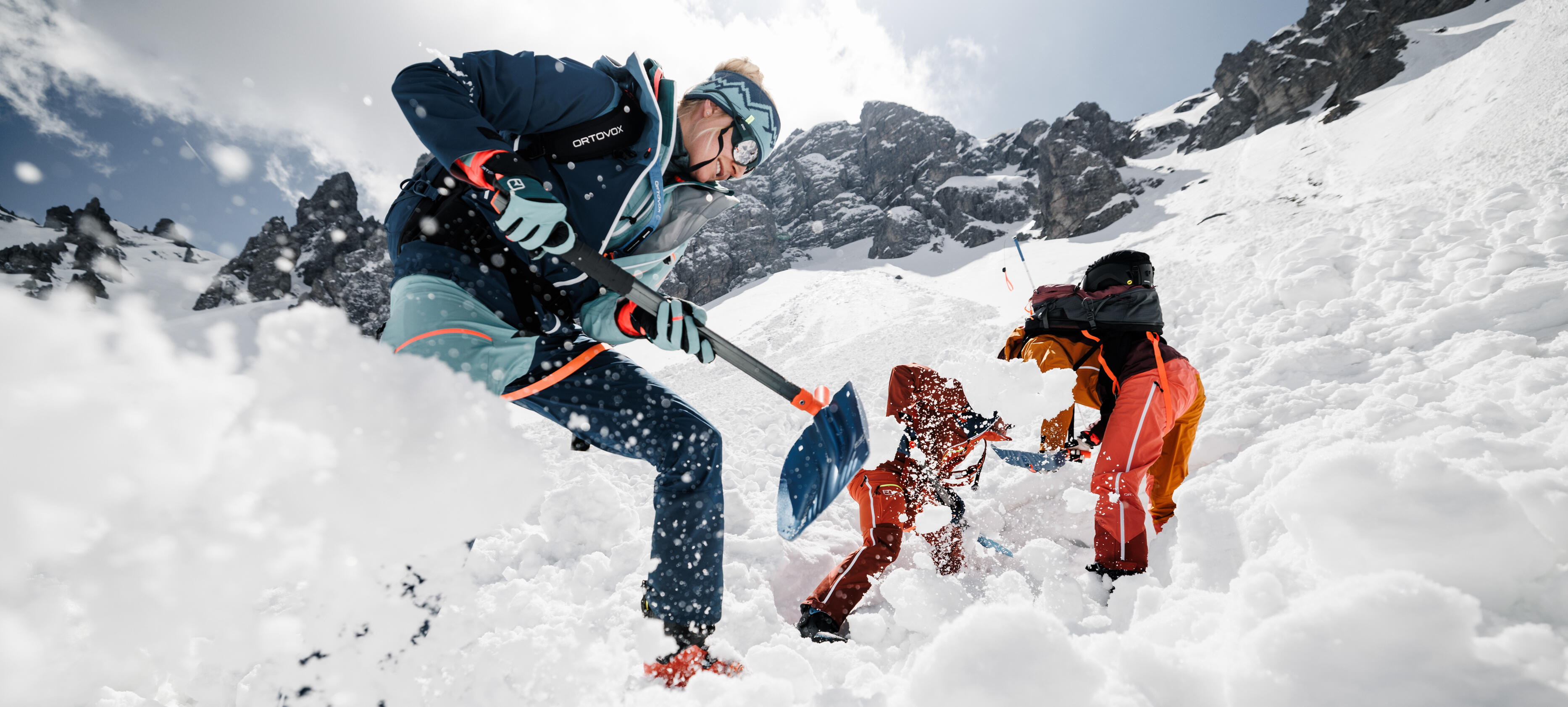 ORTOVOX_SAFETY_WS2324_MaxDraeger_DB_2075